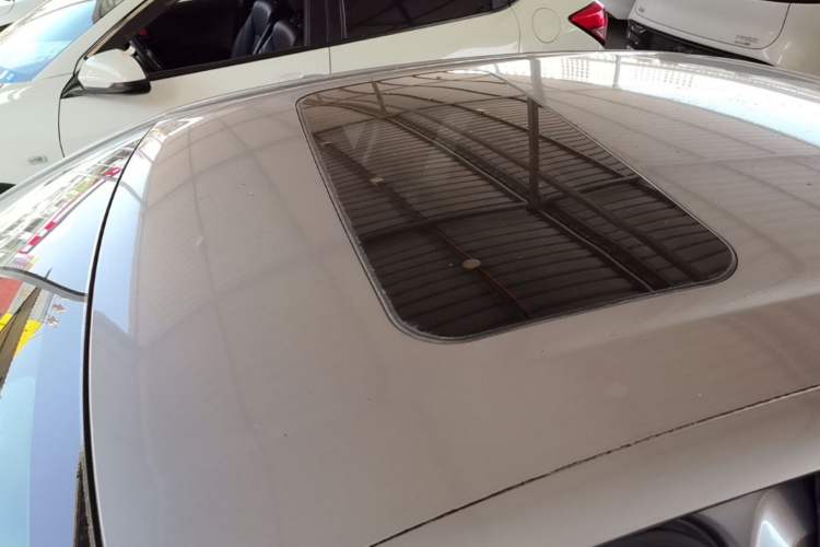 Used Peugeot 308 2016 1.6L Automatic Luxury Edition
