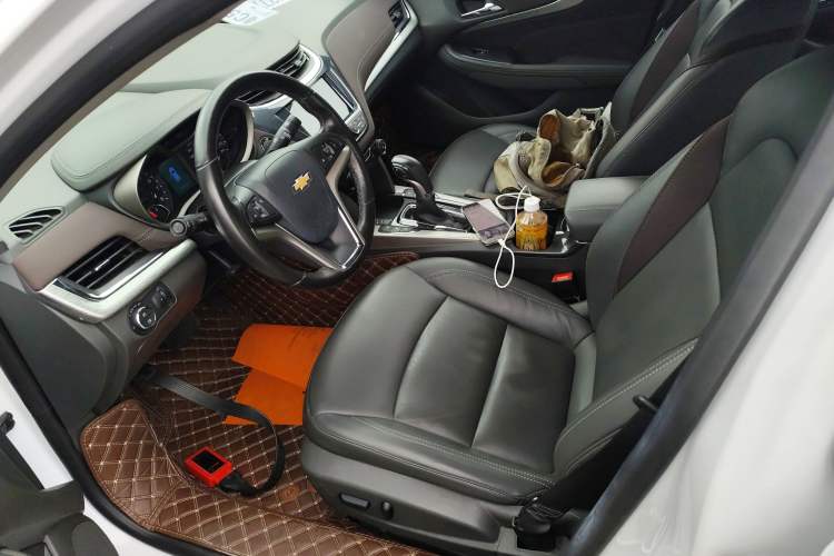 Used Chevrolet Malibu 2018 530T Automatic Luxury Edition Left Front Seat