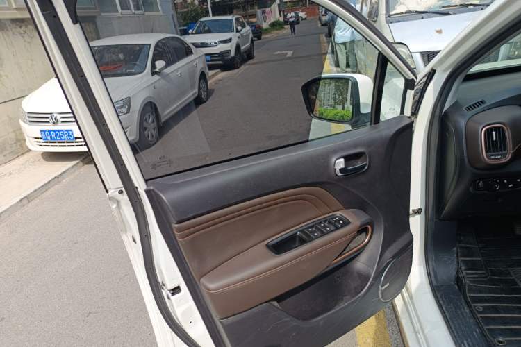 Used AION Trumpchi GE3 2018 530 Internet Enjoyment Version
