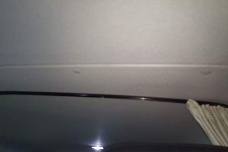 Used Iveco Eurocargo 2021 3.0T Automatic Super-Rui Short Wheelbase Low-Roof Manual-Door F1C Headliner