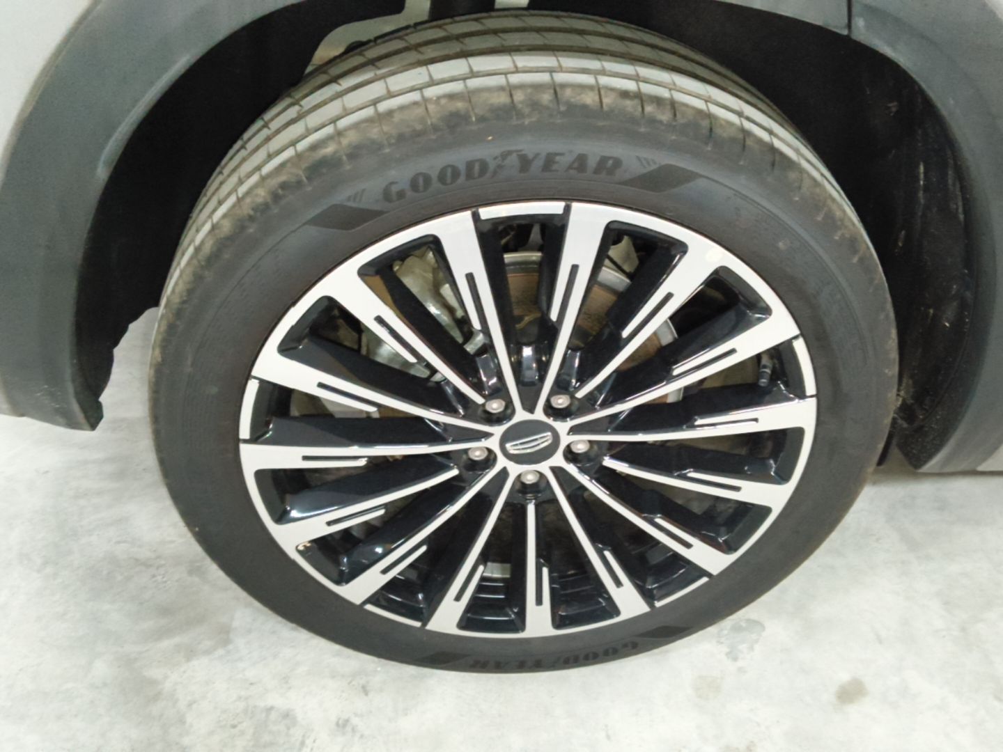 Geely Auto Monjaro L 2026 Model Oriental Yao 2.0TD Automatic Lanxing Edition — снимка 11