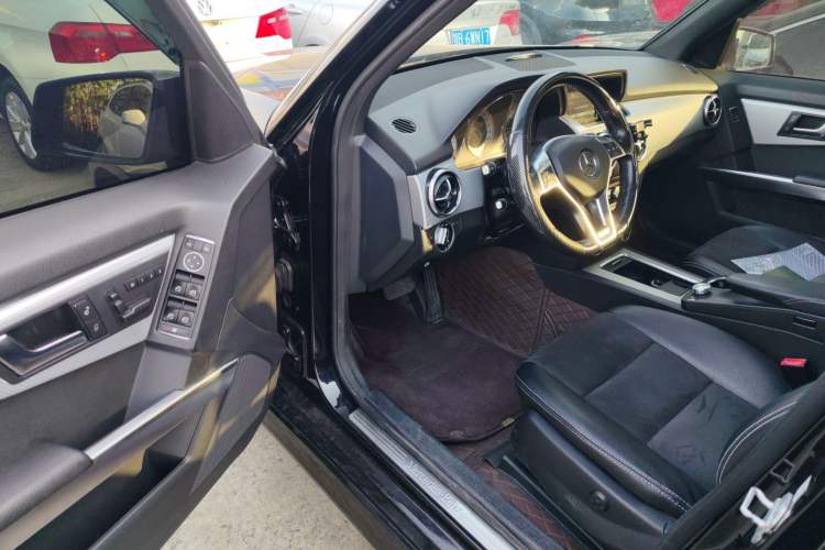 Used Mercedes-Benz GLK-Class 2014 GLK 200 Standard Model
