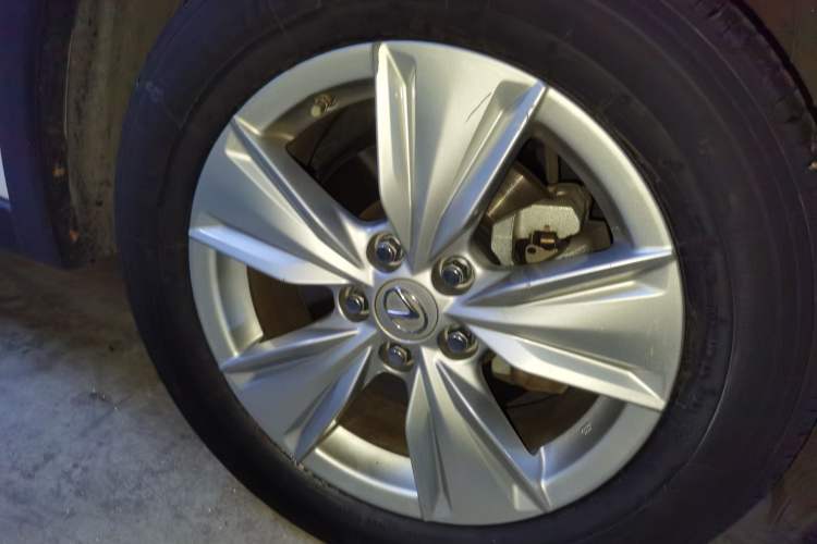 Used Lexus UX 2020 260h Explore & Adventure Edition