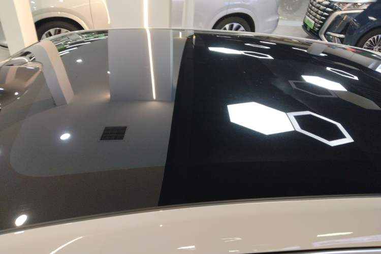 Used Hima AITO M5 2023 Extended-Range Rear-Drive Intelligent Driving Version Roof