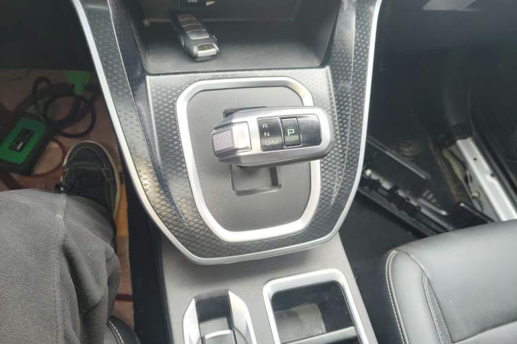 Used Haval M6 2021 PLUS 1.5T DCT Luxury Smart Connectivity Model