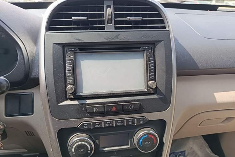 Used Chery Tiggo 3 2014 1.6L CVT ZhiShang Edition
