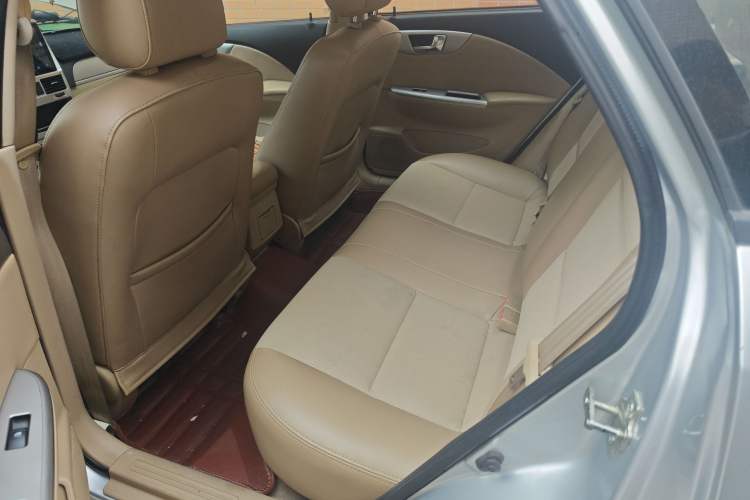 Used Buick Excelle 2013 1.5L Automatic Classic Model