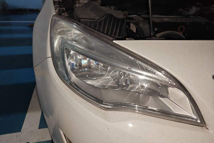 Used Buick GT 2014 XT 1.6L Automatic Fashion Edition