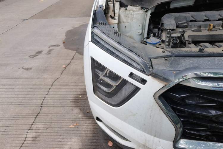 Used Hyundai ix25 2020 1.5L CVT DLX Prestige Version Right Front Headlight