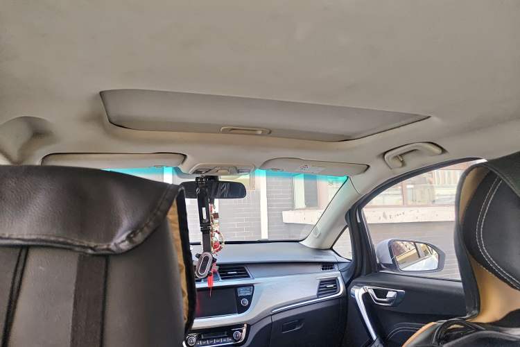 Used Geely Auto Vision X3 2017 1.5L Manual Luxury Model
