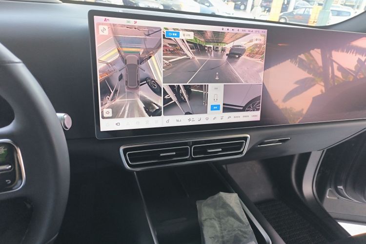 Used Li Auto L7 2023 Air model
