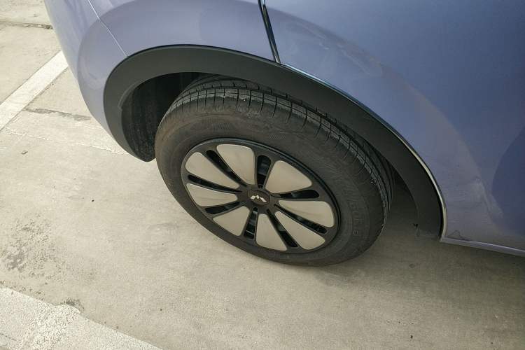 Used Wuling Bingo 2025 333 km Lingxi Connected Version
