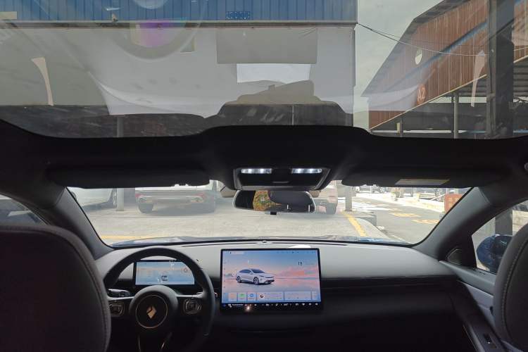 Used Baojun Enjoy 2025 Plug-in Hybrid 140km Luxury Edition