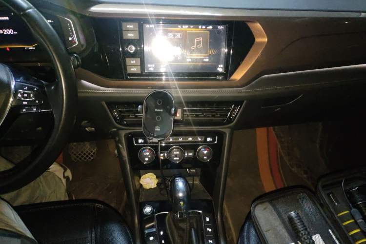 Used Volkswagen Tharu 2019 280TSI Two-Wheel Drive Flagship Edition China V Standard
