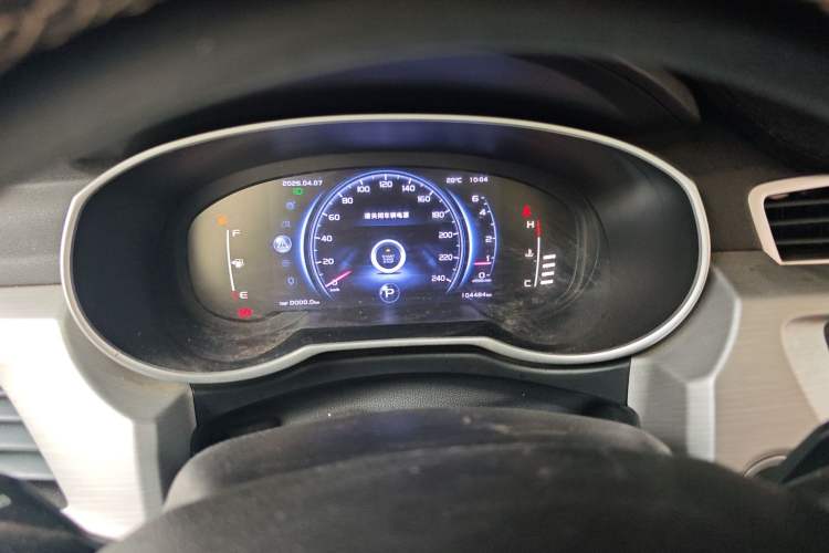 Used Geely Auto Emgrand X7 Sport 2018 1.8TD Automatic Two-Wheel Drive Smart 4G Connected Version Instrument Cluster