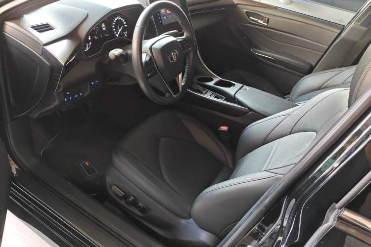 Used Toyota Avalon 2023 2.0L Premium Edition