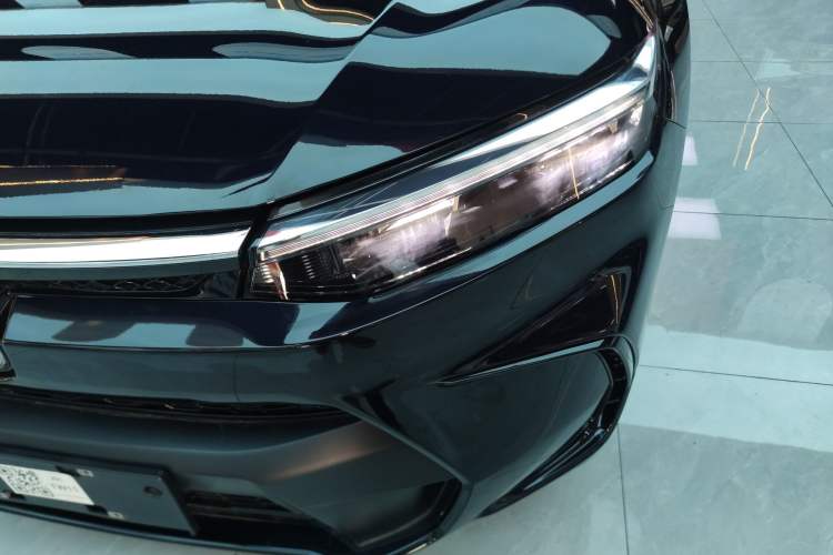 Used Honda Breeze 2023 240TURBO Two-Wheel-Drive Luxury Edition 5 Seats
