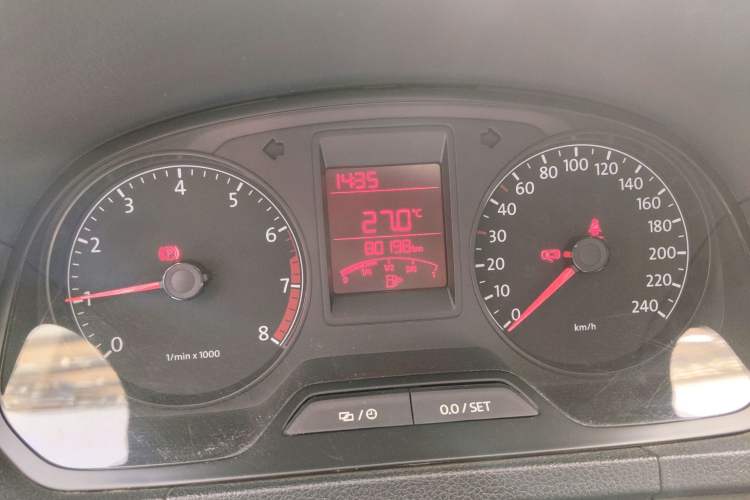 Used Volkswagen Jetta 2013 1.6L Manual Fashion Edition
