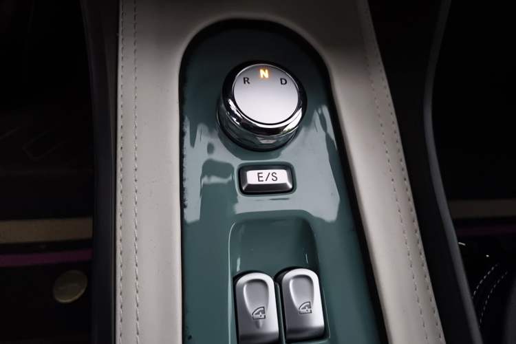 Used CHANGAN NEVO Lumin 2023 205km Xiangqin Version