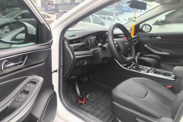 Used Chery Arrizo 5 2025 Excellence Version 1.5L CVT Fashionable Edition Driver Seat