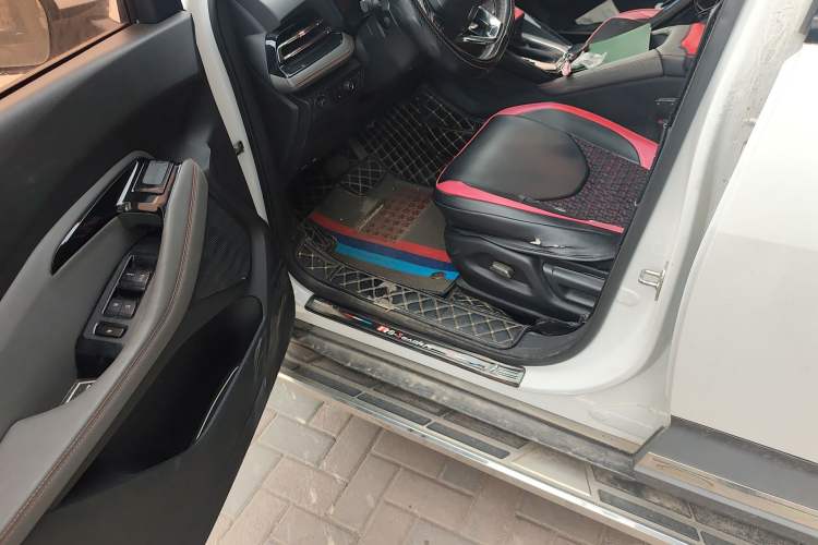 Used Baojun RS-3 2020 1.5L CVT Elite Version with 24-Hour Online Service Driver Seat