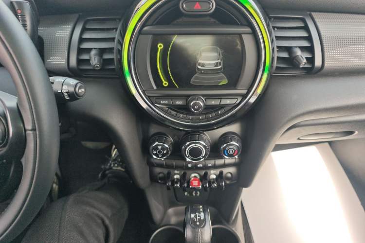 Used MINI MINI 2014 1.5T COOPER Fun