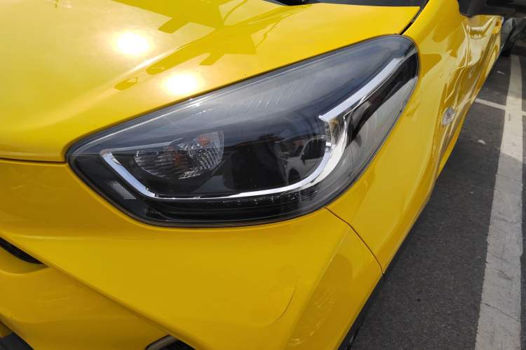 Used Chery QQ Little Ant 2021 150 000 Yuan Ant Fan Edition New Ant Cool Version Lithium Iron Phosphate Left Front Headlight