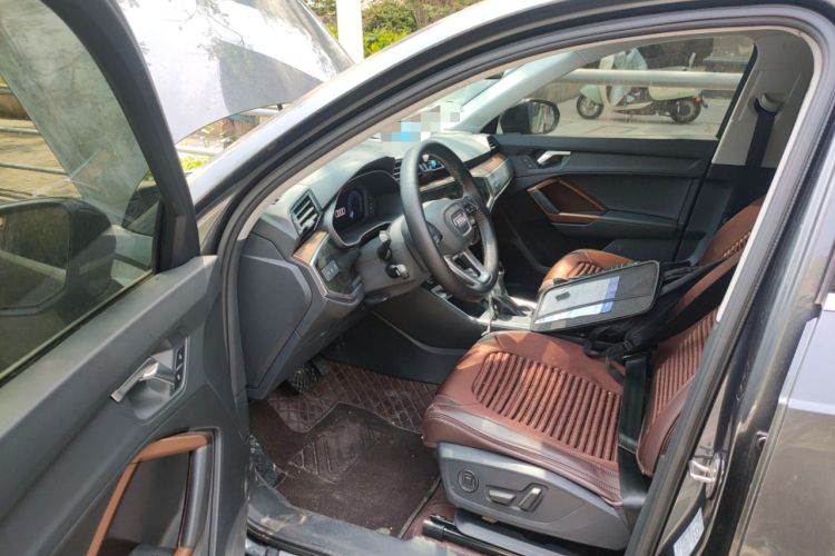 Used Audi Q3 2021 35 TFSI Fashionable and Elegant Model
