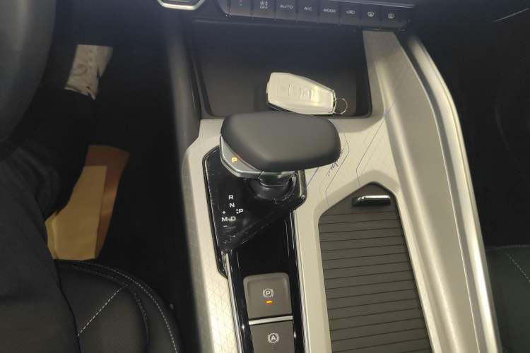 Used Geely Auto Preface 2025 Dongfang Yao 1.5TD Fuyao Edition