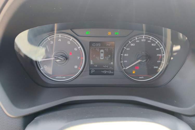 Used Geely Auto Emgrand 2025 4th Generation 1.5L CVT Starry Edition Instrument Cluster