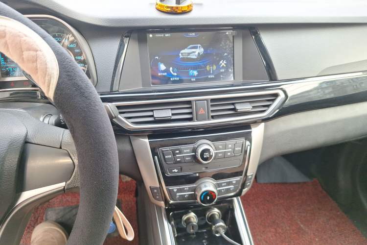 Used DORCEN G60 2019 1.6L Manual Elite Model China V Standard
