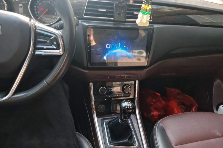 Used Lifan Auto Myway 2016 1.5L Manual Elite Version Audio And AC Panel