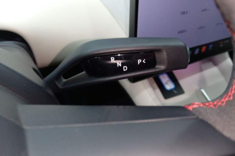 Used Xiaomi Auto YU7 2025 Ultra-Long Range High-Performance All-Wheel-Drive Max Edition
