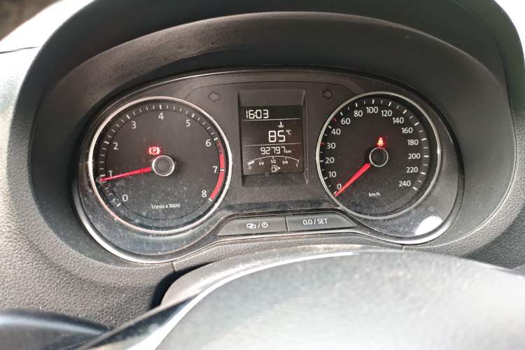 Used Volkswagen Polo 2014 1.6L Manual Comfort Edition