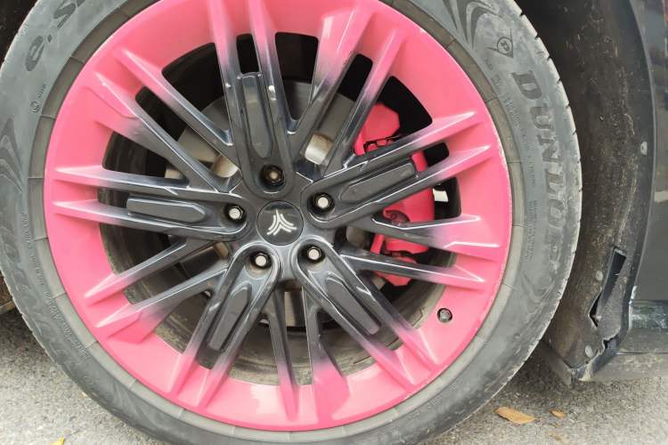 Used NETA S 2022 Extended-Range Version 1160 km Range Rear-Wheel Drive Mid-Grade
