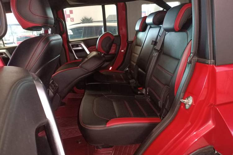 Used BAIC Off-Road BJ40 2018 PLUS 2.3T Automatic Four-Wheel Drive Premium Edition China V
