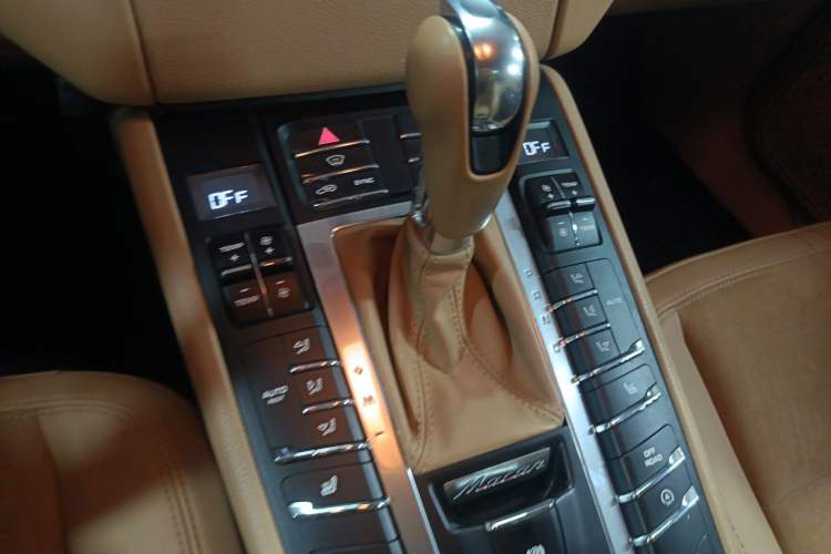 Used Porsche Macan 2014 Macan 2.0T
