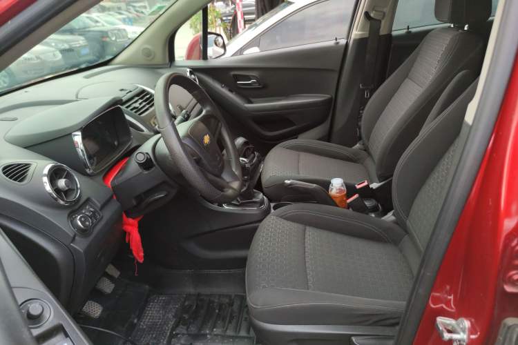 Used Chevrolet Trax 2014 1.4T Manual Two-Wheel Drive Comfort Model Left Front Seat