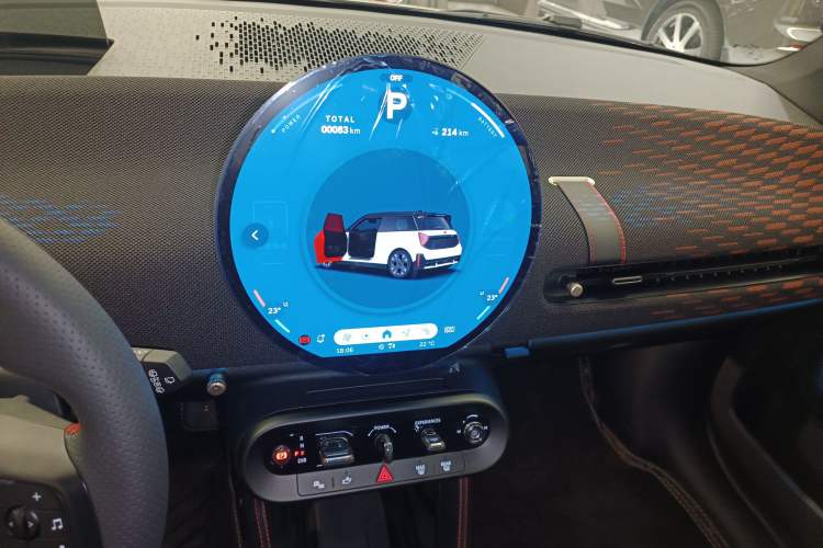 Used MINI Electric MINI COOPER JCW 2025 JOHN COOPER WORKS
