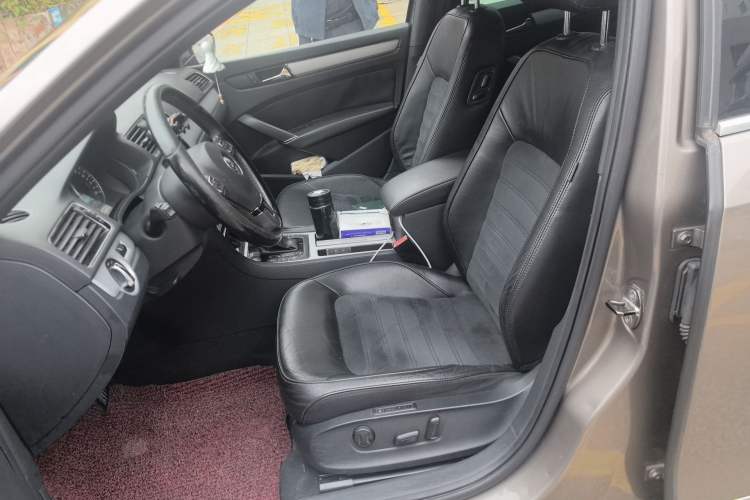 Used Volkswagen Passat 2011 2.0 TSI DSG Ultimate Edition