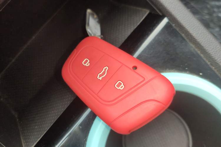 Used Chery QQ Little Ant 2021 150 000 Yuan Ant Fan Edition Ant Cool Version Lithium Iron Phosphate
