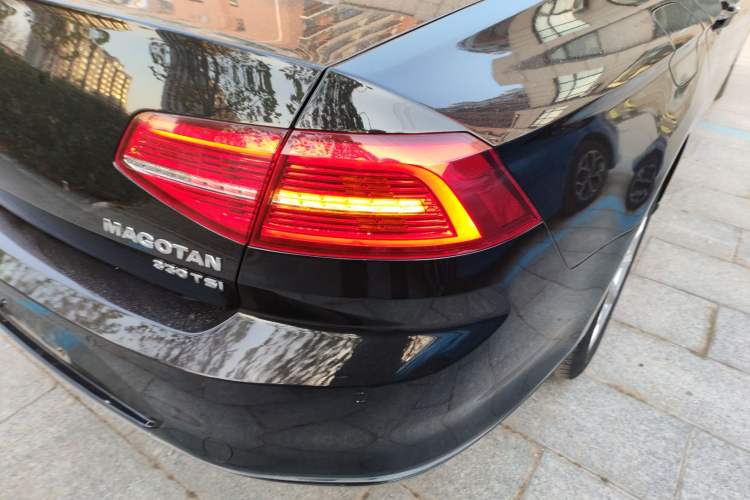 Used Volkswagen Magotan 2018 330TSI DSG Advanced Model