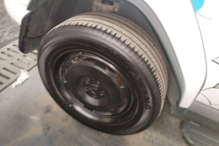 Used iCAR V23 2025 401 Two-Wheel Drive Intelligent Driving Version