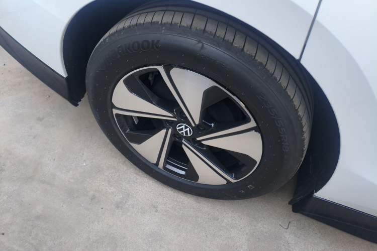 Used Volkswagen ID.7 VIZZION 2024 AIR model
