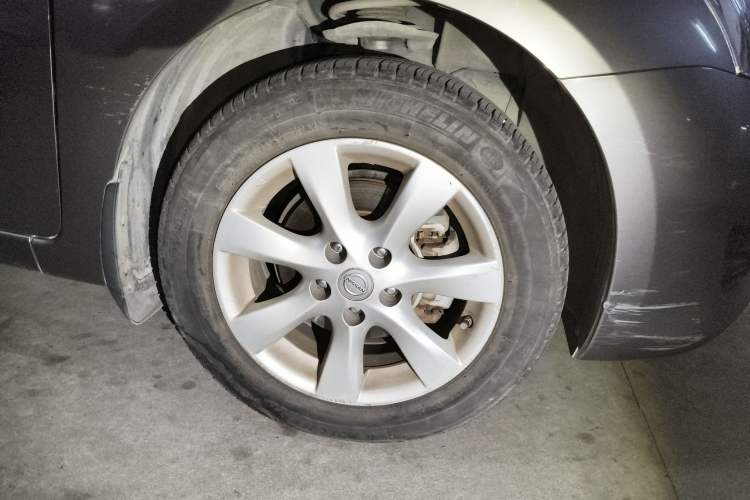 Used Nissan Tiida 2011 1.6L CVT Comfort Model