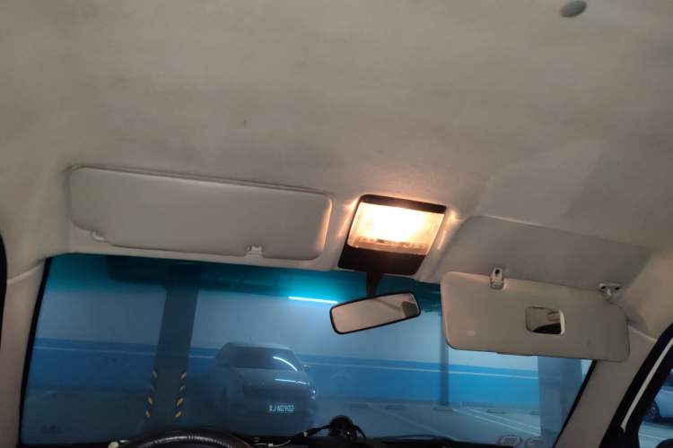 Used Jinbei Hiace X30 2016 1.3L Van Comfort Edition DLCG12 Headliner