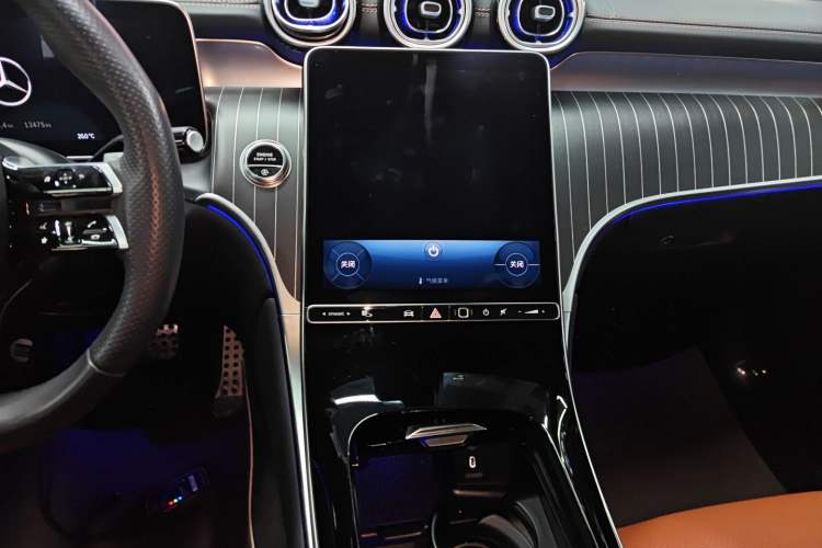 Used Mercedes-Benz GLC Coupe 2024 GLC 300 4MATIC Coupe SUV