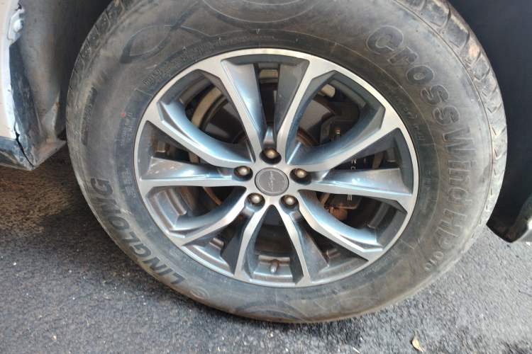 Used Zotye T600 2019 1.5T Manual Elite Edition Right Front Wheel Hub