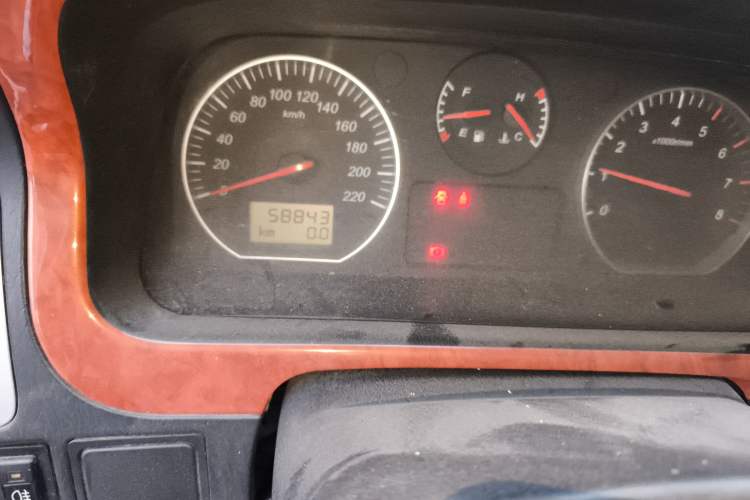 Used Jinbei Grace 2015 2.0L Classic Edition Standard Model Long Wheelbase 7/9 Seats