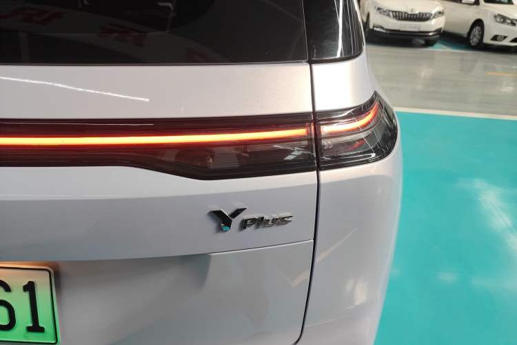 Used AION Y 2024 Younger Star Edition